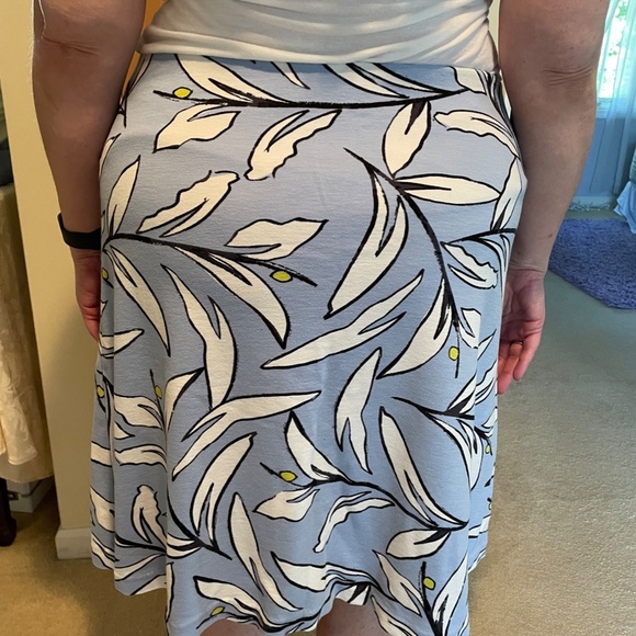 Ann Taylor - Light Blue Skirt - 14 - Picture 4 of 4